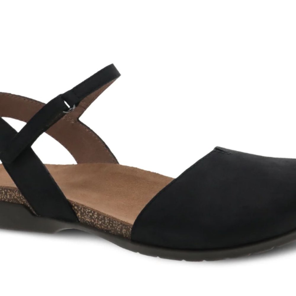 Dansko Rowan Black Nubuck 38 Mary Janes